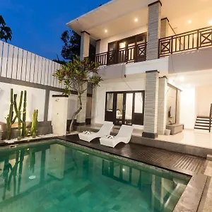 Villa Maja Batubelig By Pramana, Canggu (Bali)